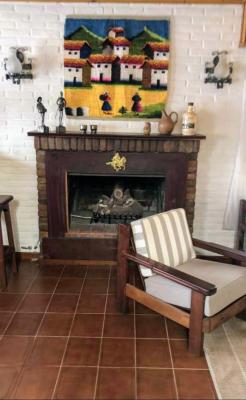 Casa en alquiler en Pinamar. 6 ambientes, 3 baños y capacidad de 1 a 8 personas. 